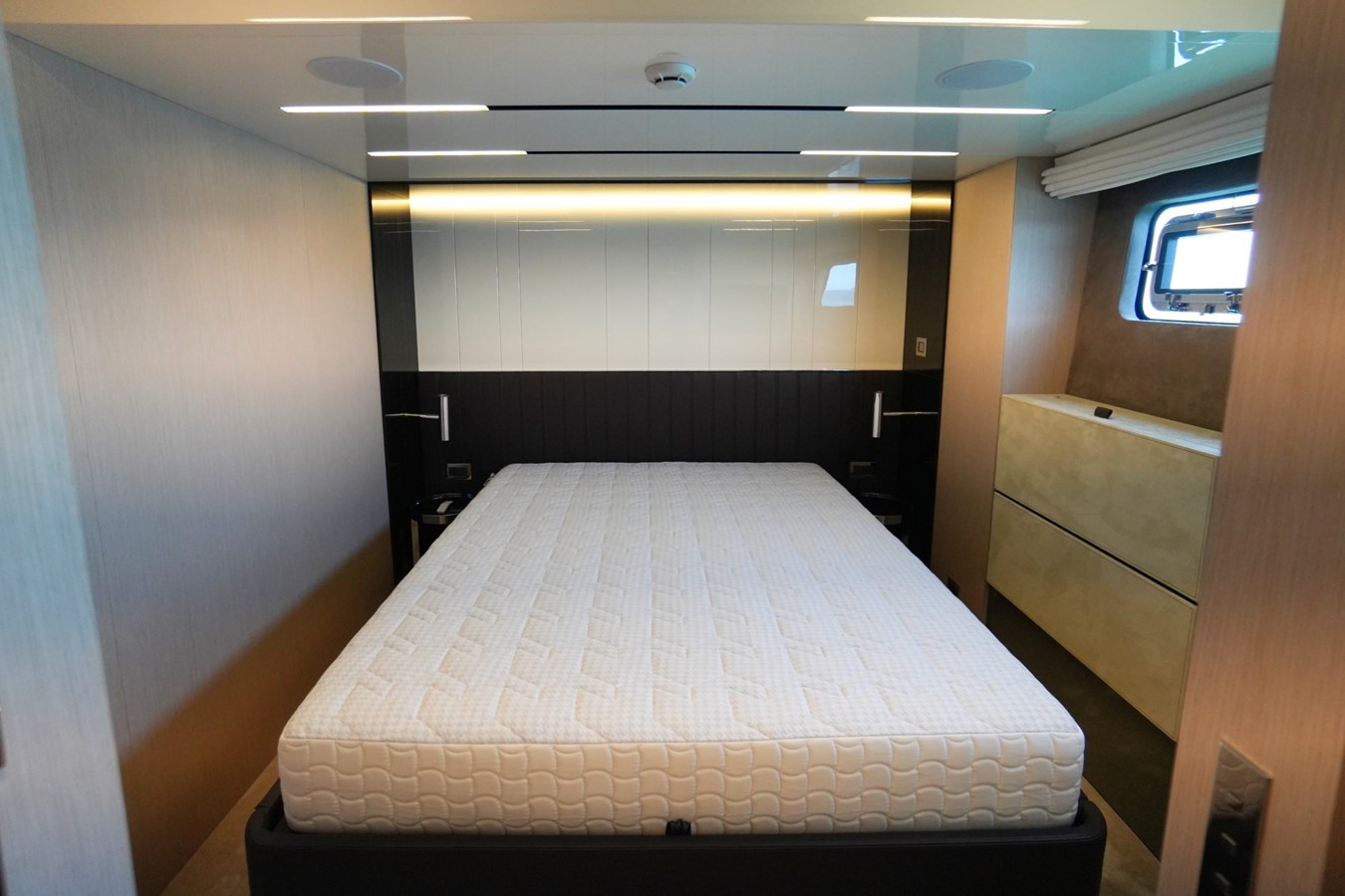 Cranchi Yachts Cruising Yacht AMY For Sale