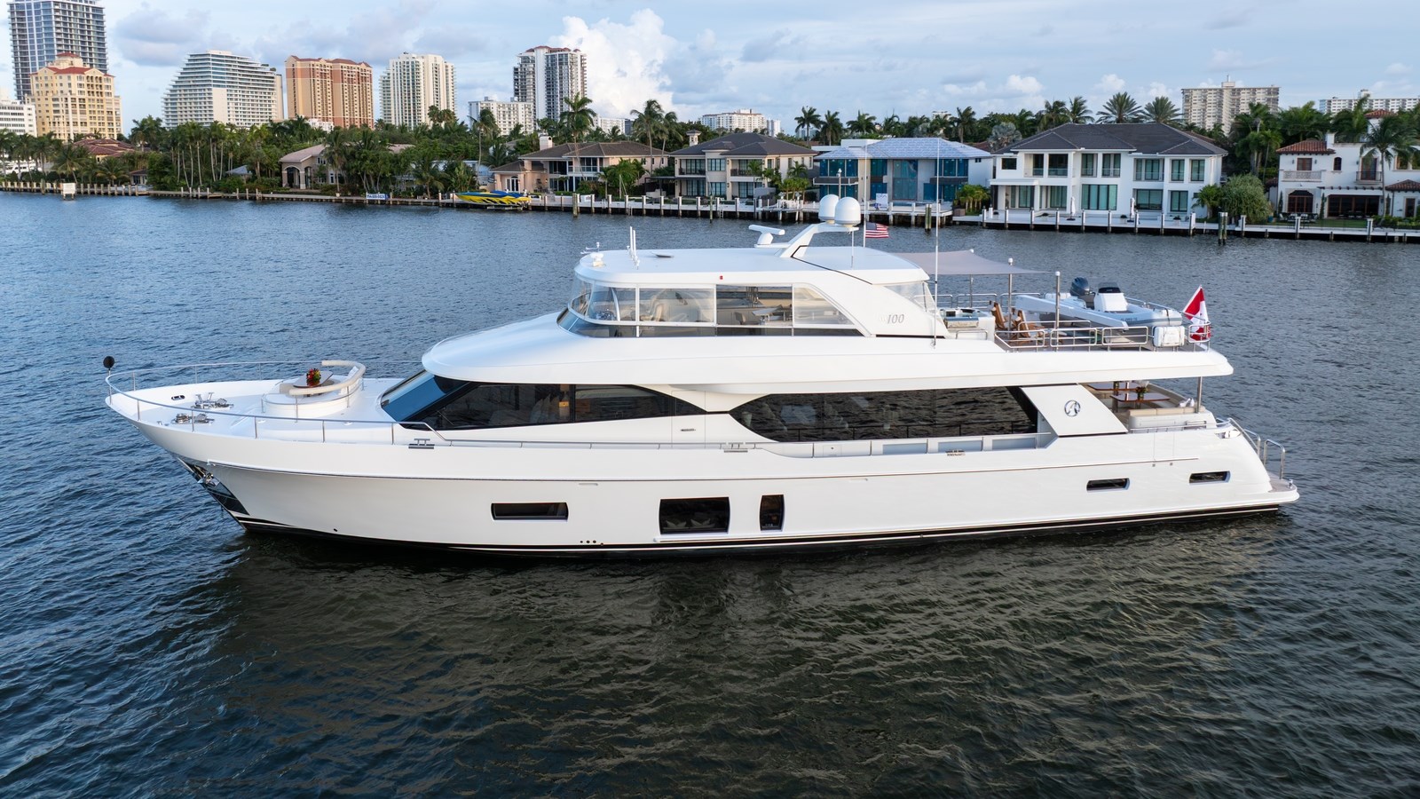 Ocean Alexander Motor Boat IRIDESCENCE For Sale