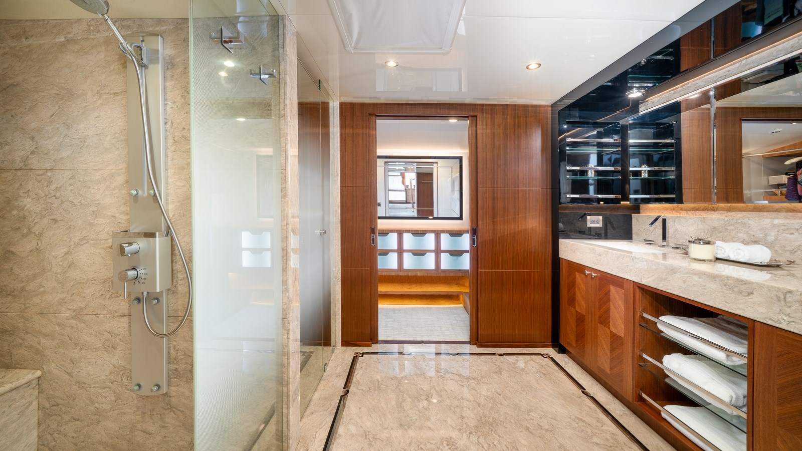 Ocean Alexander Motor Boat IRIDESCENCE For Sale