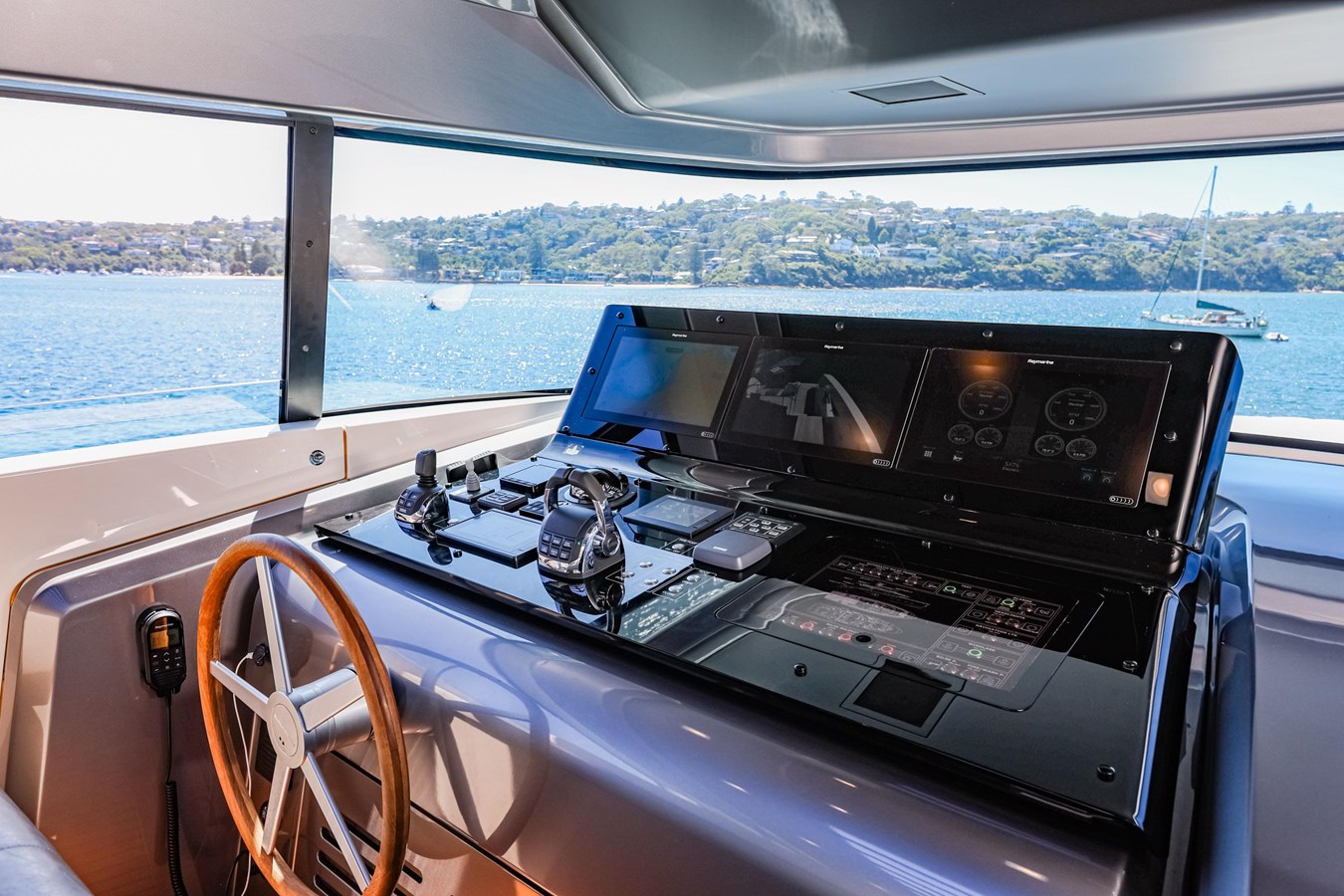 Sanlorenzo Yachts Motor Yacht Sanlorenzo SX76 For Sale