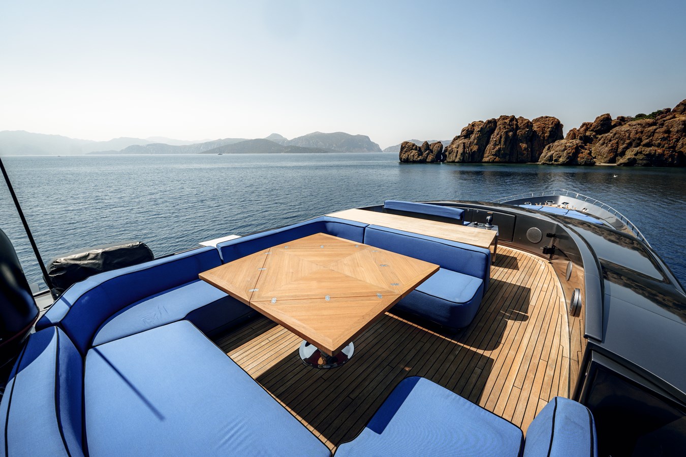 Pershing Motor Yacht GINGER For Sale