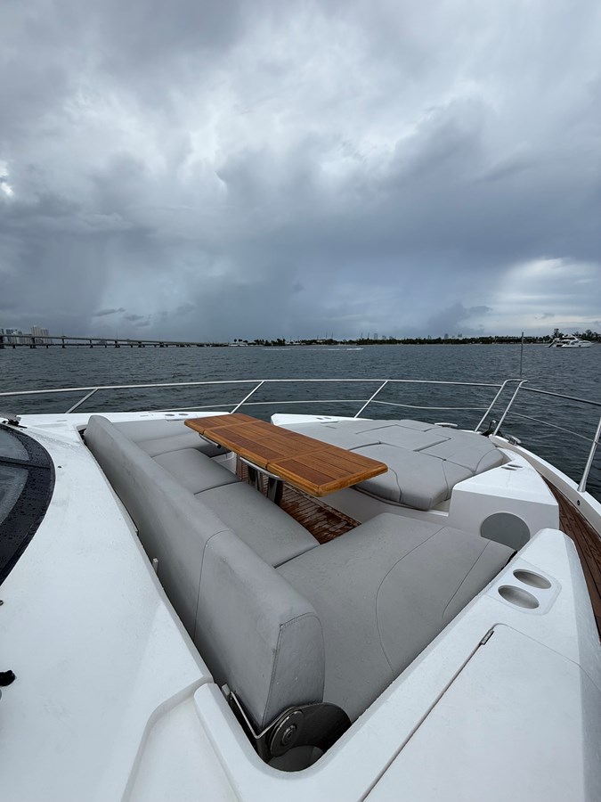 Sunseeker Motor Yacht 4 Play For Sale