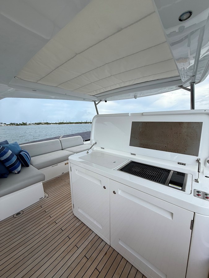 Sunseeker Motor Yacht 4 Play For Sale