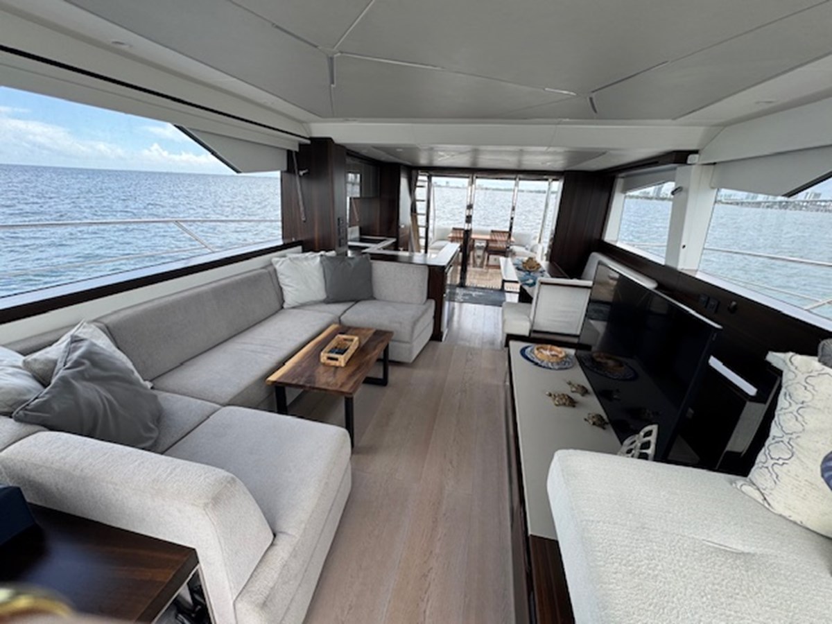 Sunseeker Motor Yacht 4 Play For Sale