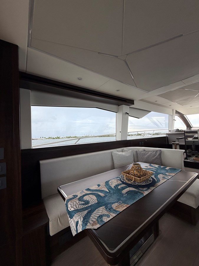 Sunseeker Motor Yacht 4 Play For Sale