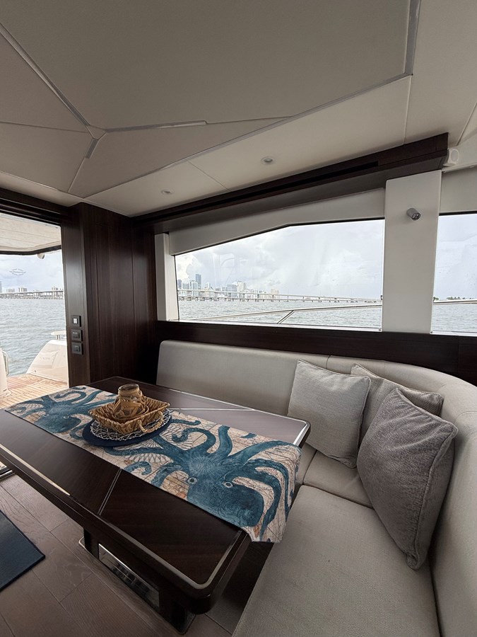 Sunseeker Motor Yacht 4 Play For Sale