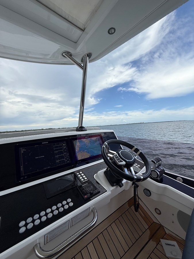 Sunseeker Motor Yacht 4 Play For Sale