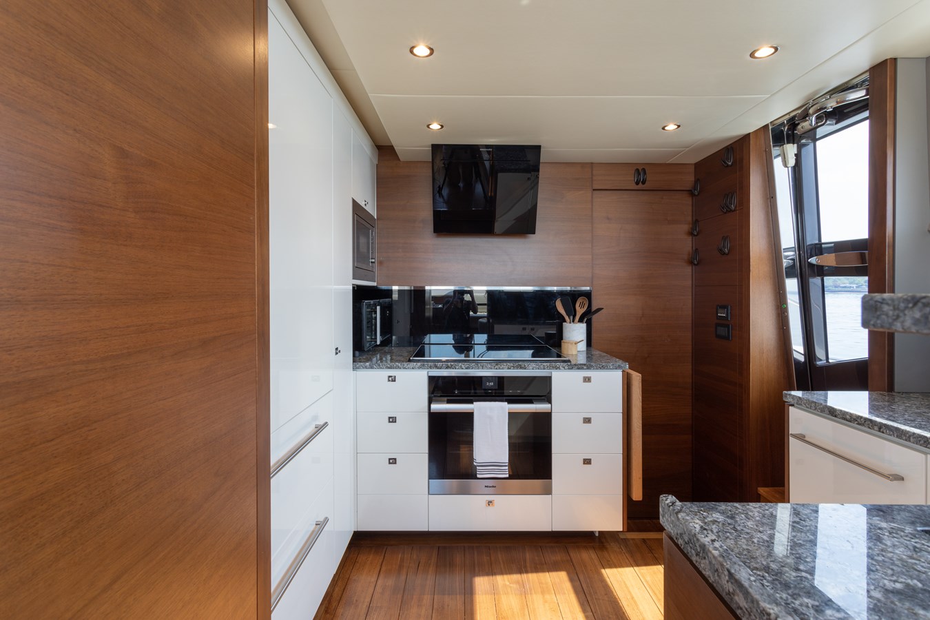 Princess Yachts Motor Yacht LADY J For Sale