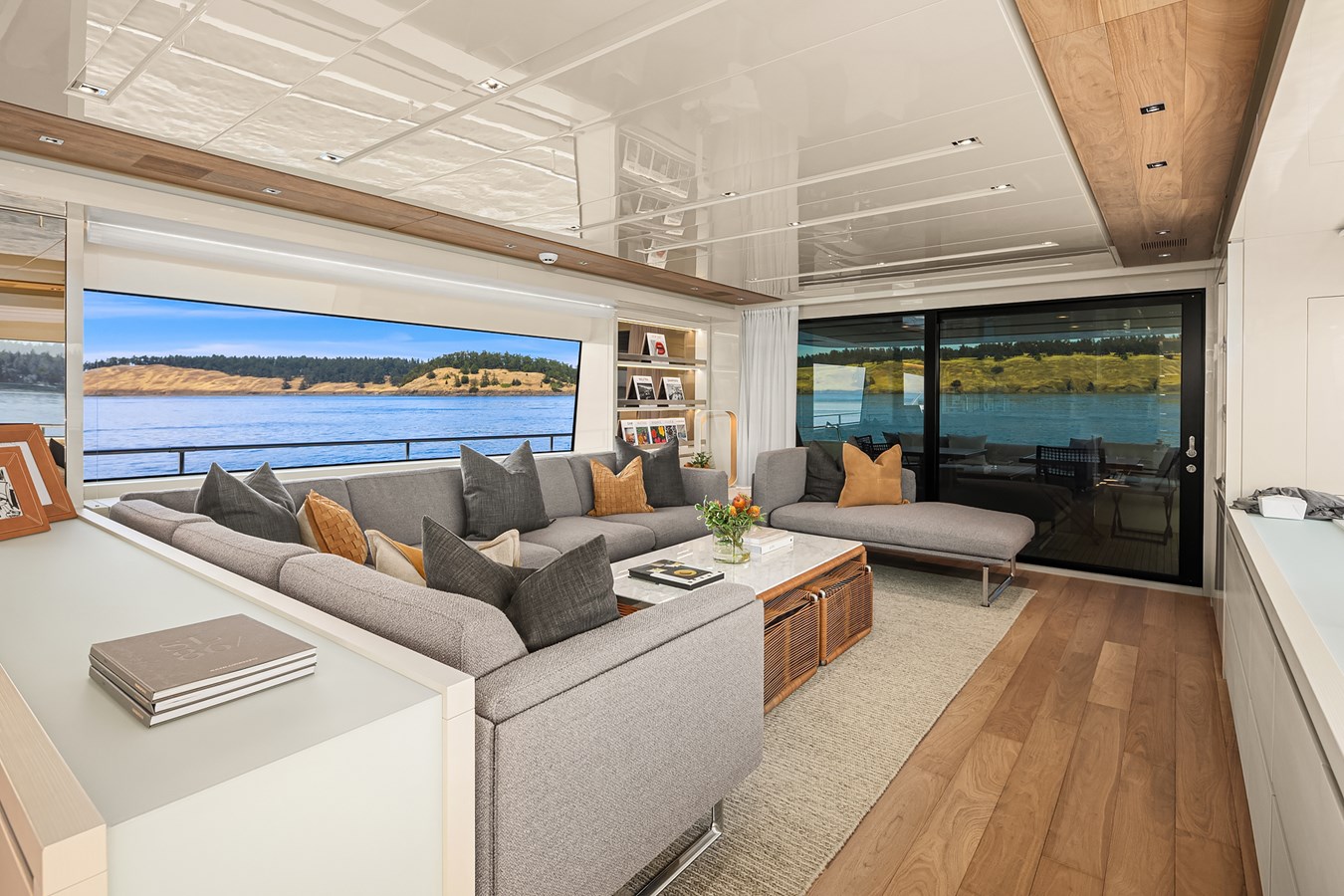 Sanlorenzo Yachts Motor Yacht ESSENZA For Sale