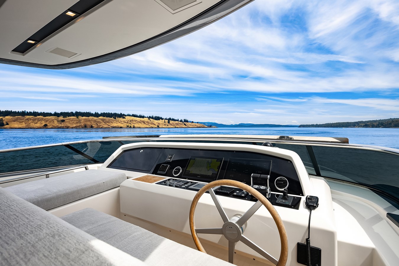 Sanlorenzo Yachts Motor Yacht ESSENZA For Sale