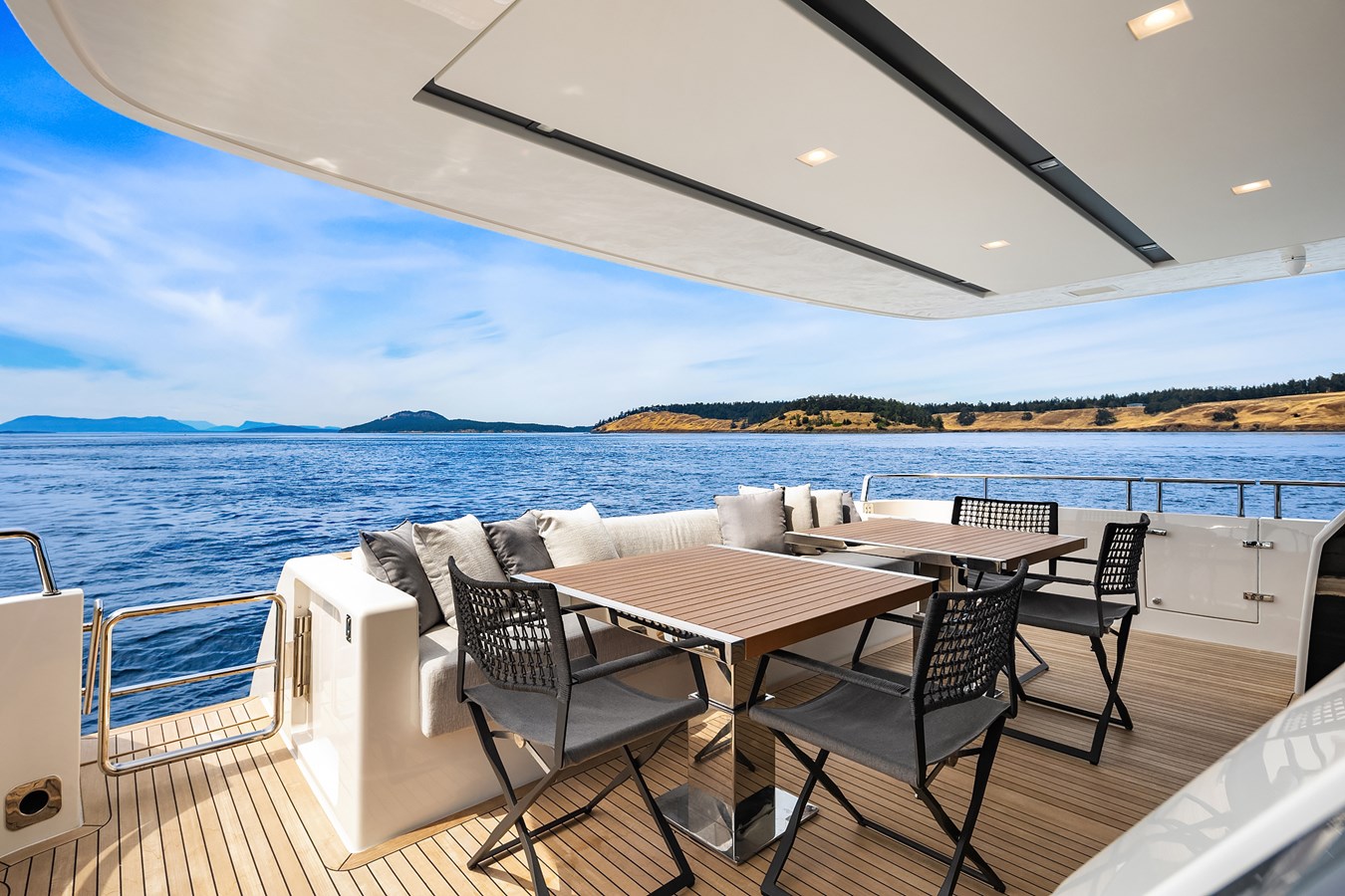 Sanlorenzo Yachts Motor Yacht ESSENZA For Sale