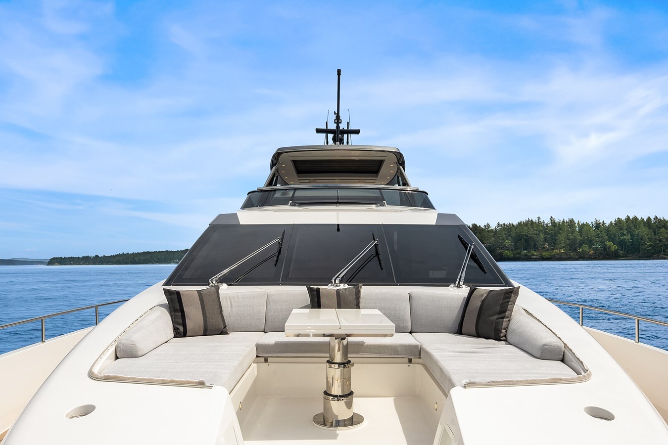 Sanlorenzo Yachts Motor Yacht ESSENZA For Sale