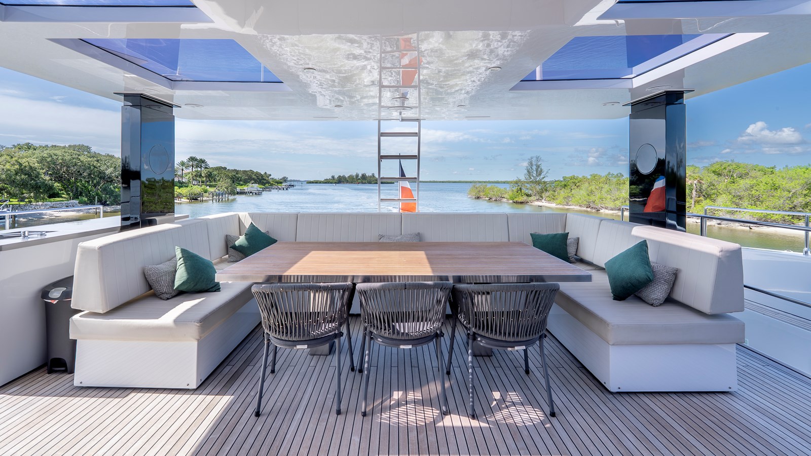 Sunreef Yachts Motor Boat Emmiliza For Sale