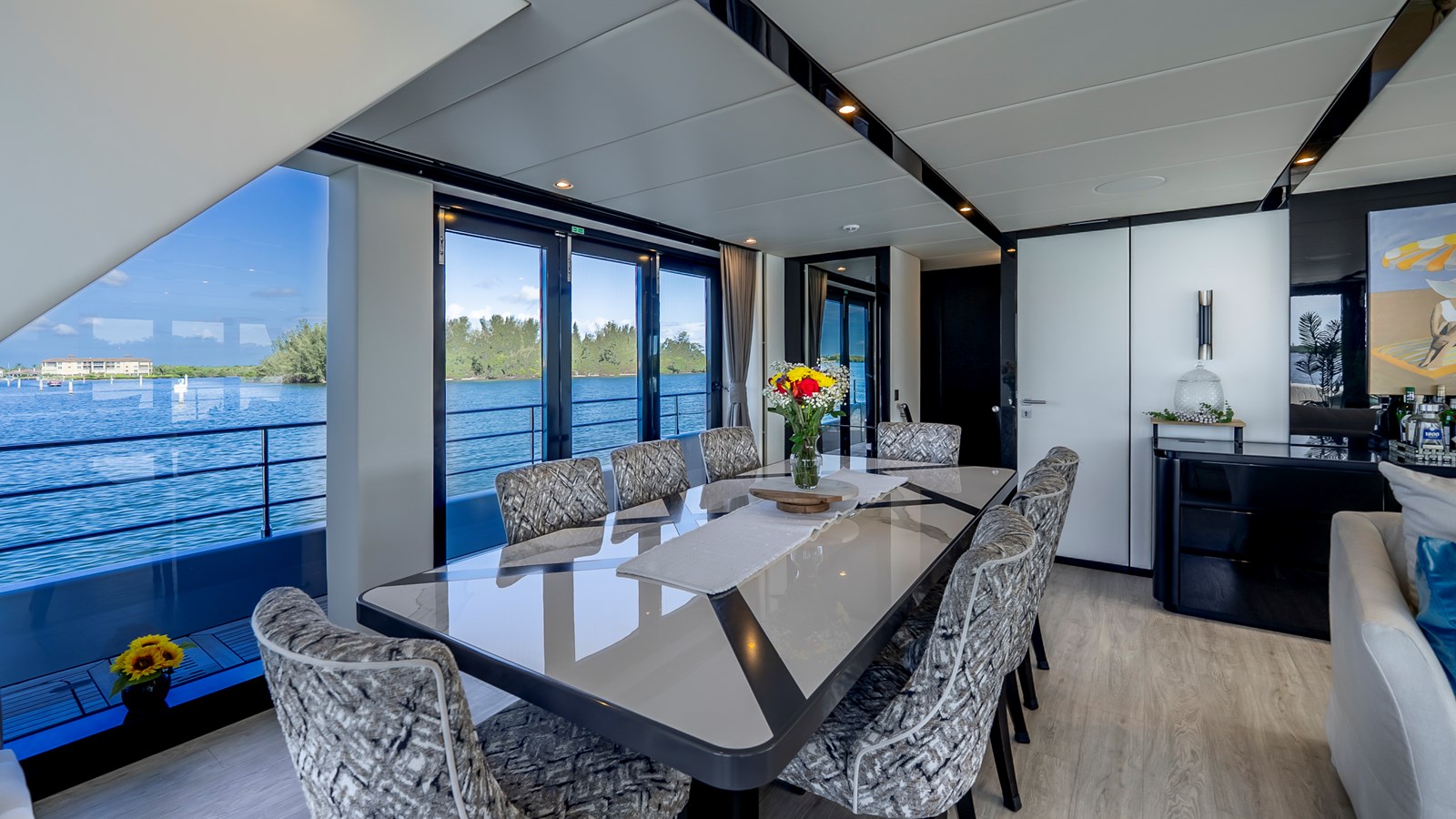 Sunreef Yachts Motor Boat Emmiliza For Sale