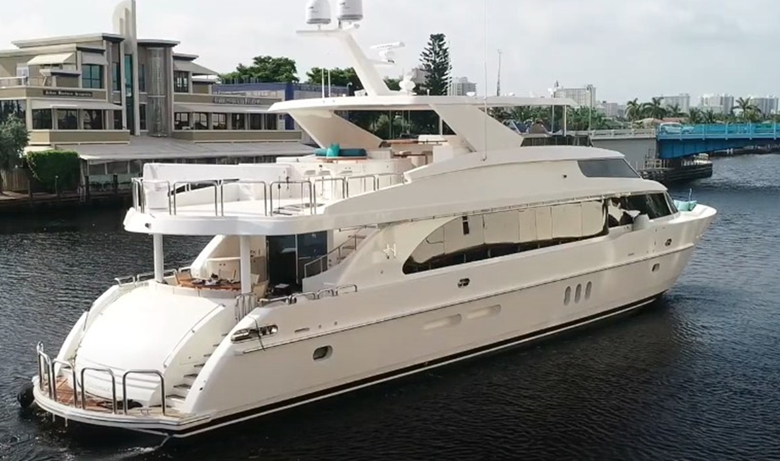 Hargrave Custom Yachts Motor Yacht LOLA T For Sale