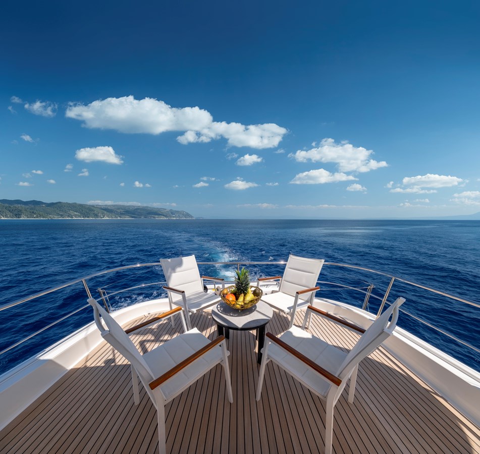 Custom Line Motor Yacht HAG For Sale
