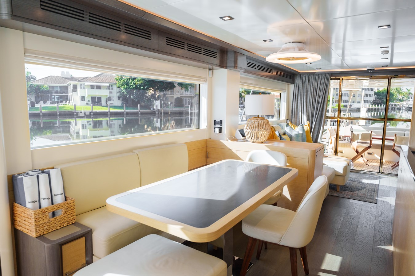 Sirena Motor Yacht FANTASEA For Sale
