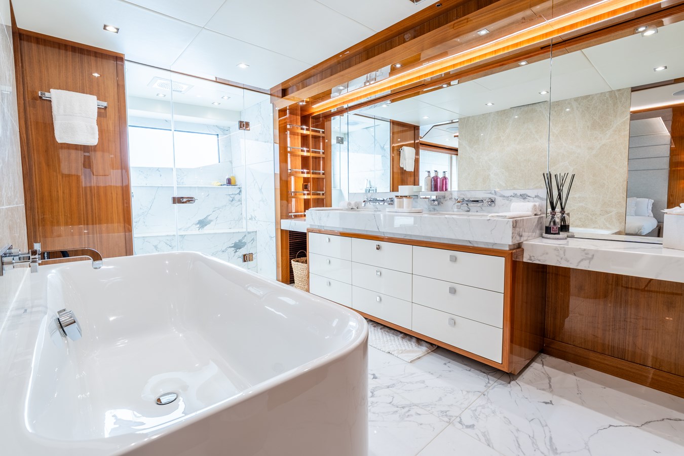 Sunseeker Motor Yacht ALADDIN For Sale