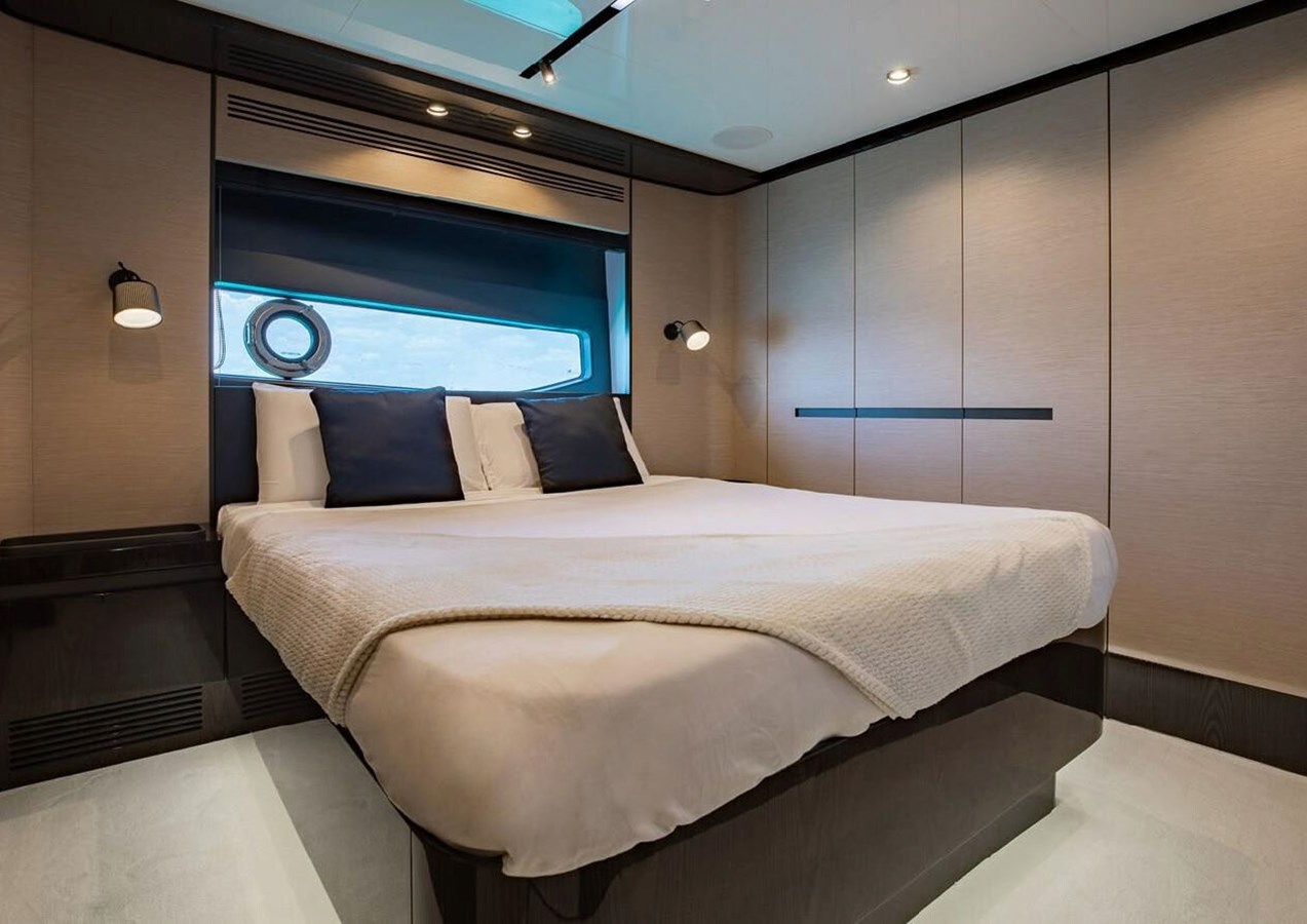 Azimut Yachts Motor Yacht Lance West For Sale