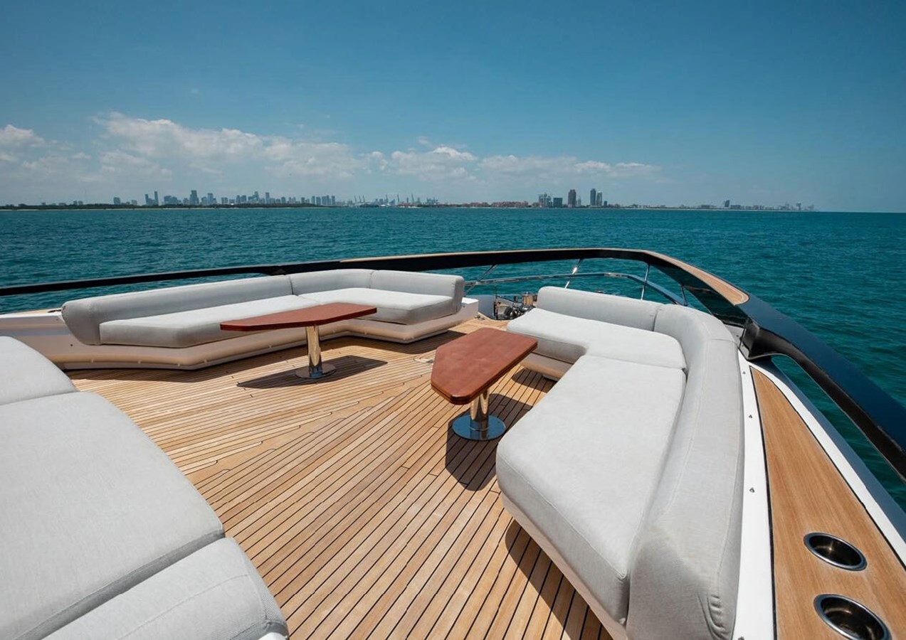 Azimut Yachts Motor Yacht Lance West For Sale