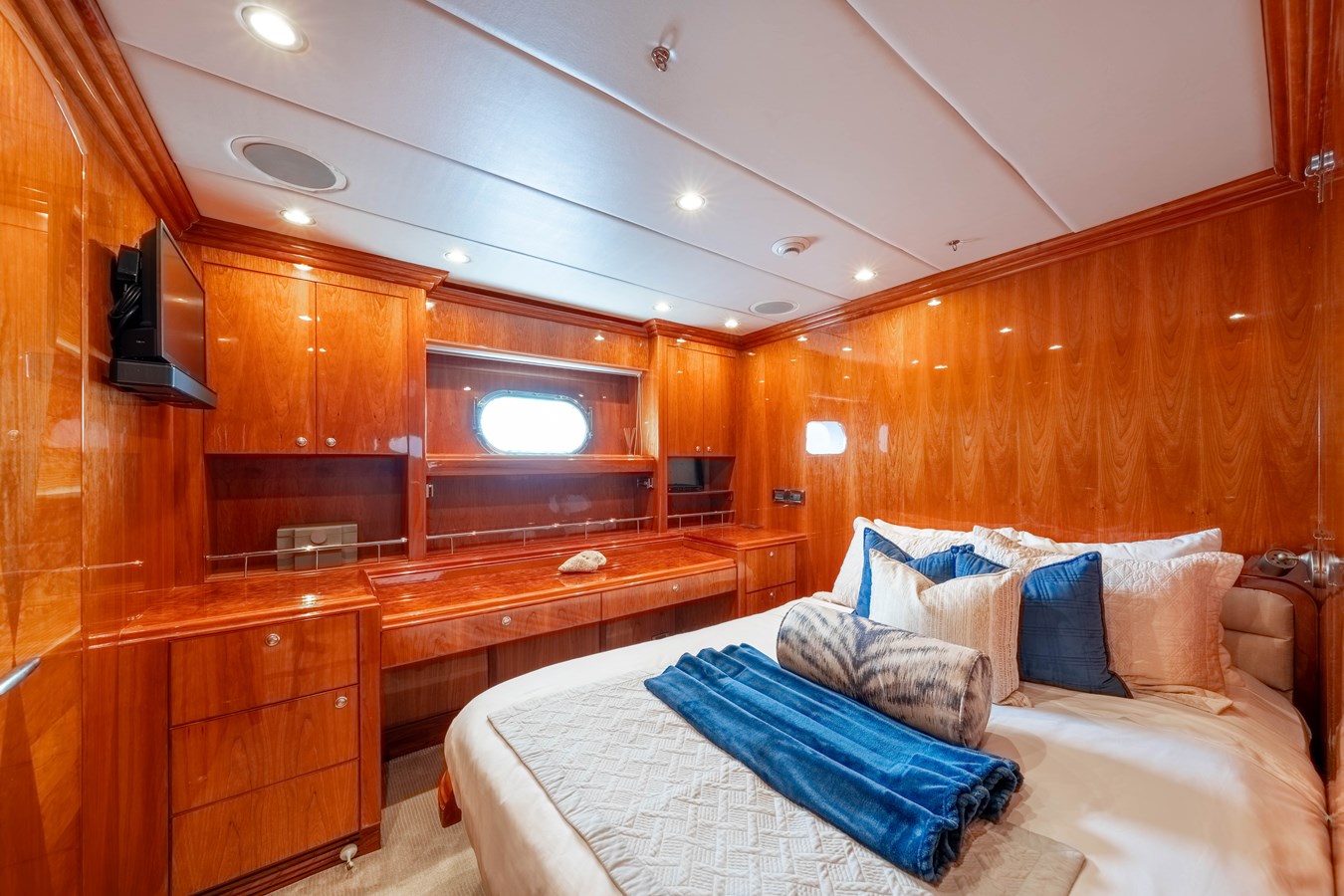 Hargrave Custom Yachts Motor Yacht BRANDI WINE For Sale