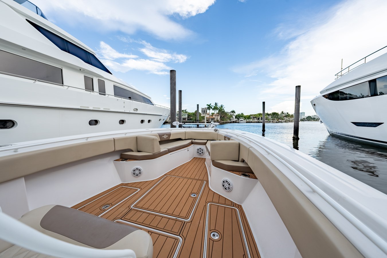 Hargrave Custom Yachts Motor Yacht BRANDI WINE For Sale