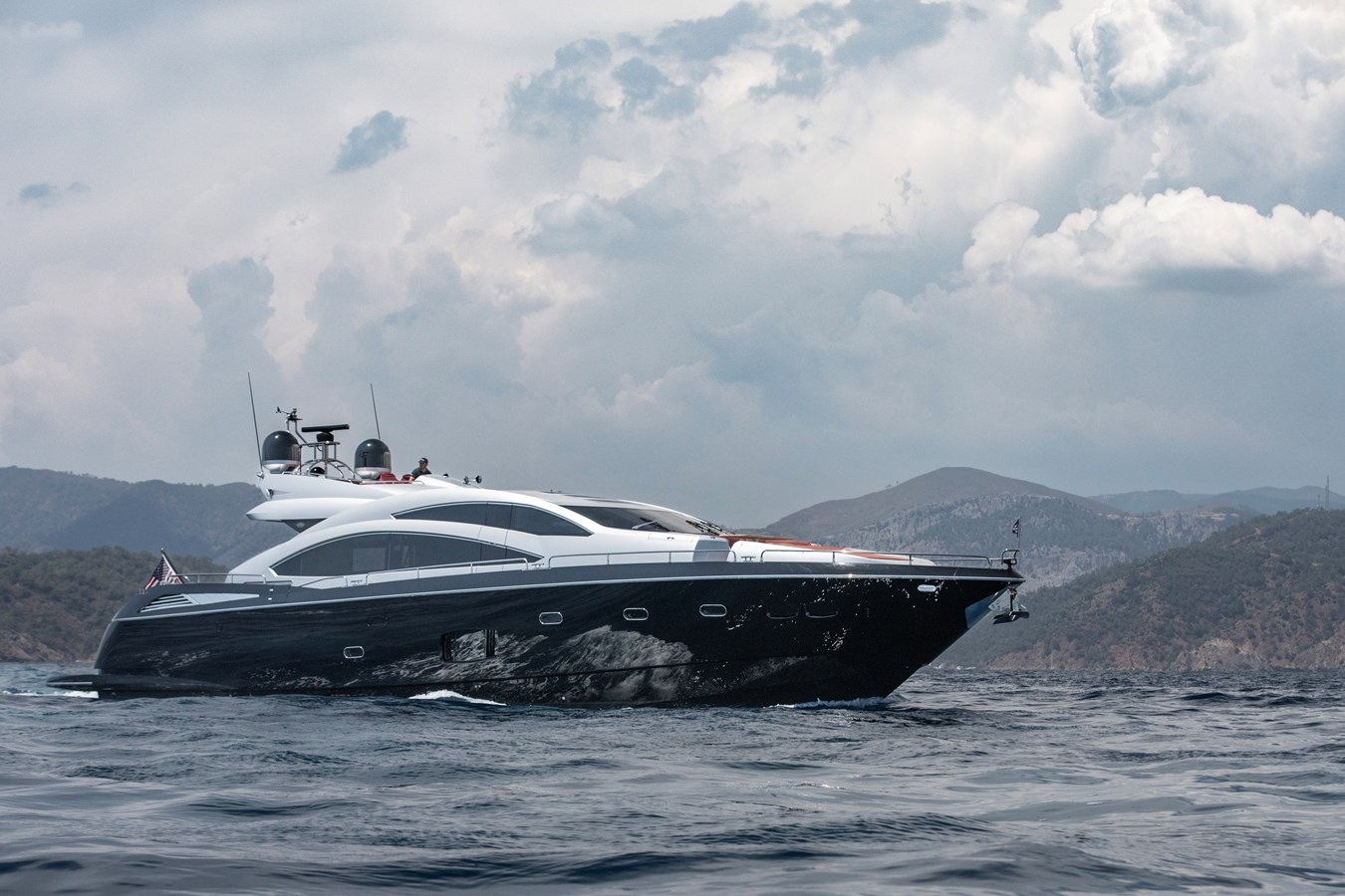 Sunseeker Motor Yacht Amara For Sale