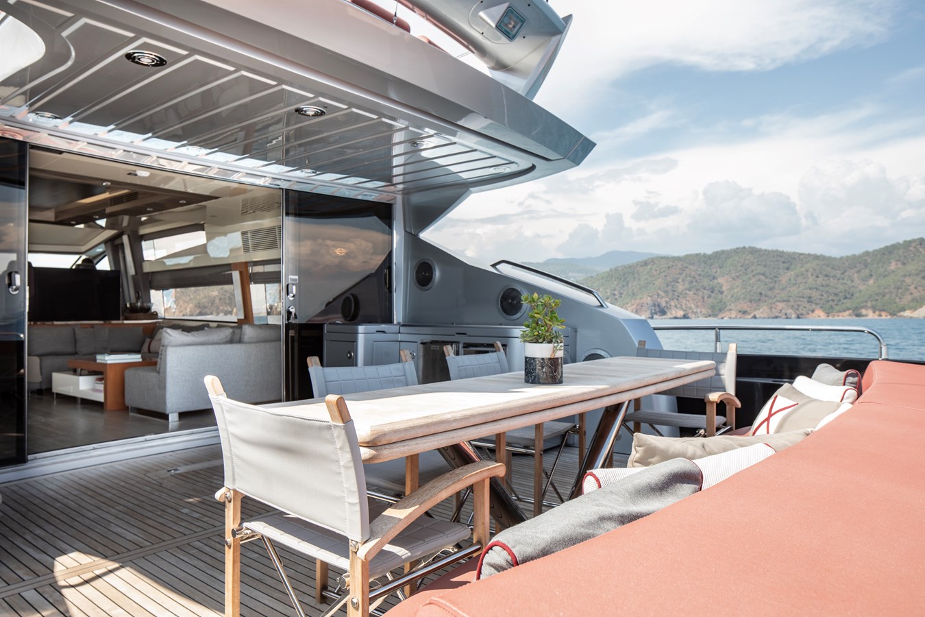 Sunseeker Motor Yacht Amara For Sale