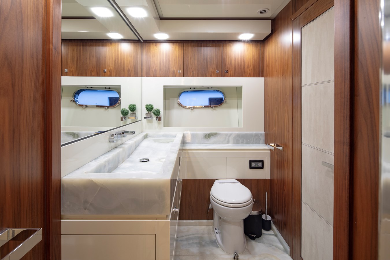Sunseeker Motor Yacht Amara For Sale