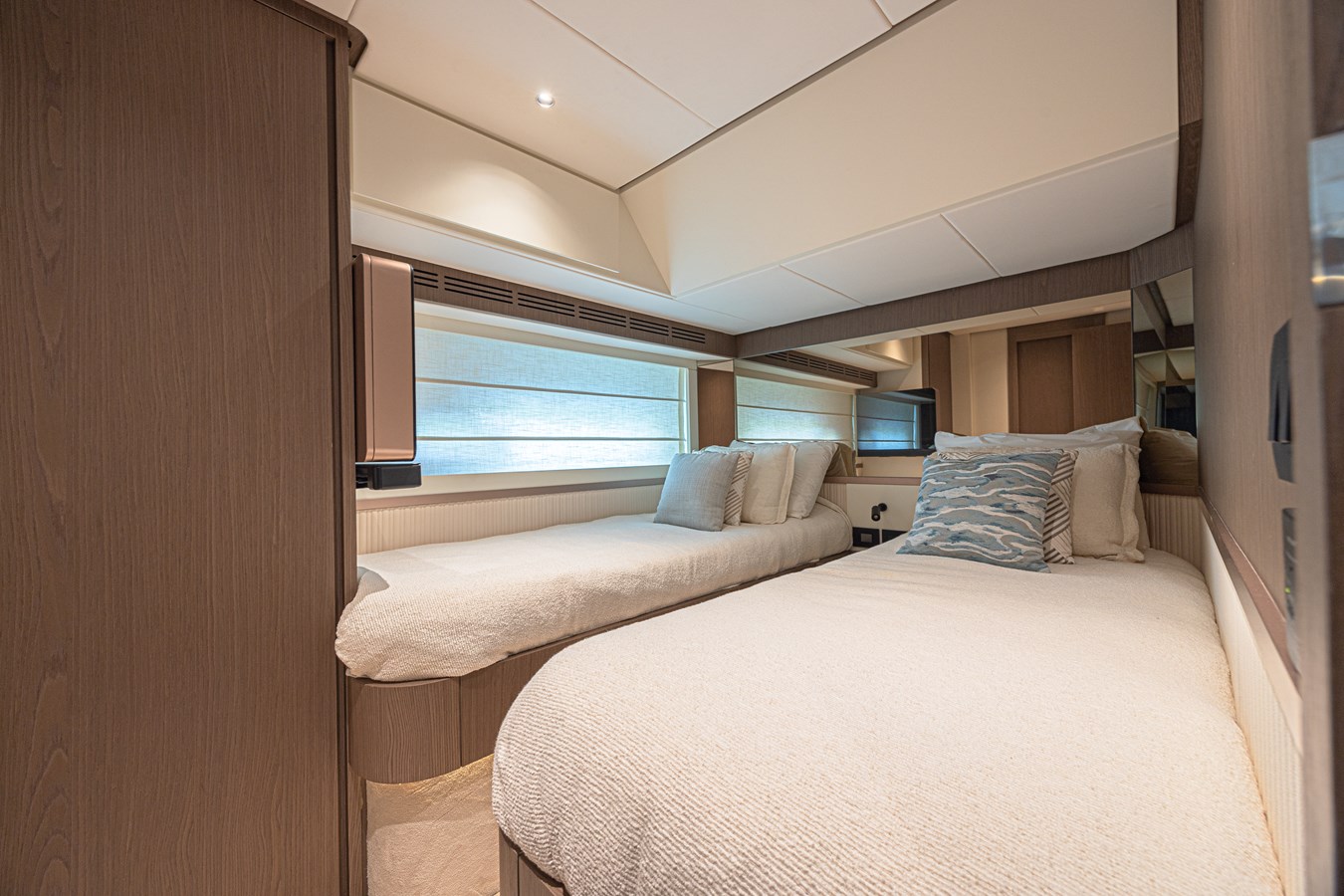Azimut Yachts Motor Yacht XAX66M61L122 For Sale