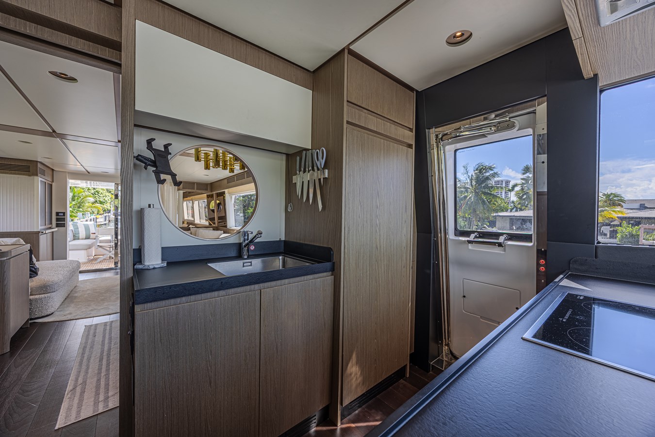 Azimut Yachts Motor Yacht XAX66M61L122 For Sale