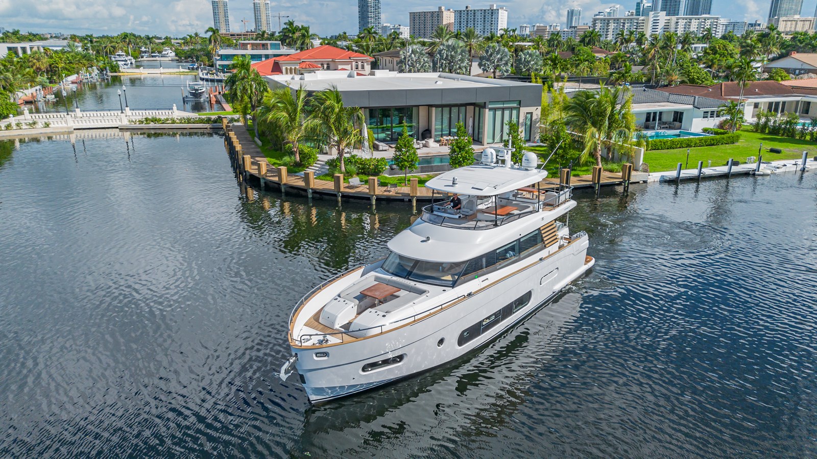 Azimut Yachts Motor Yacht XAX66M61L122 For Sale