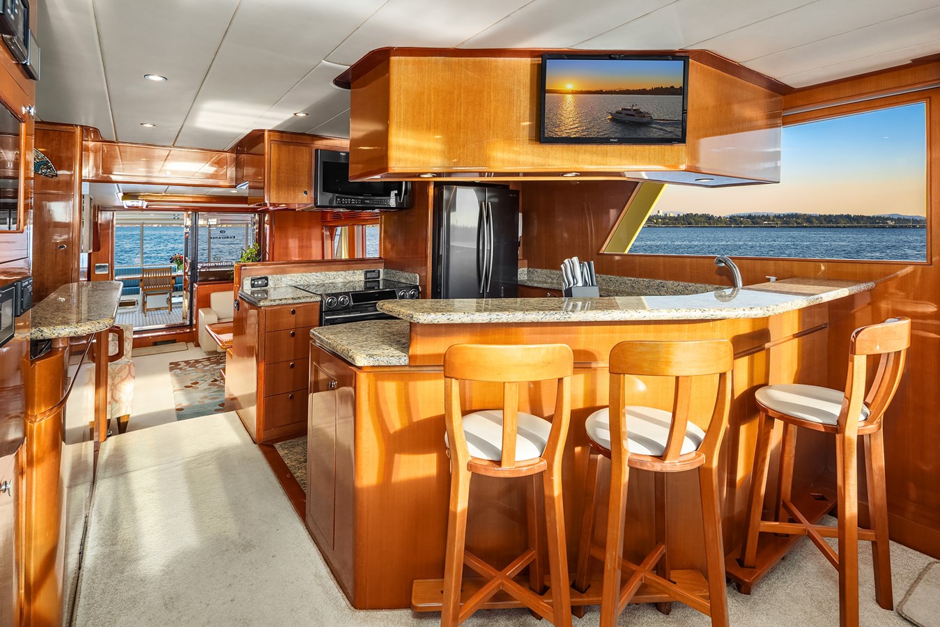 Hampton Yachts Motor Yacht LA BELLA VITA II For Sale