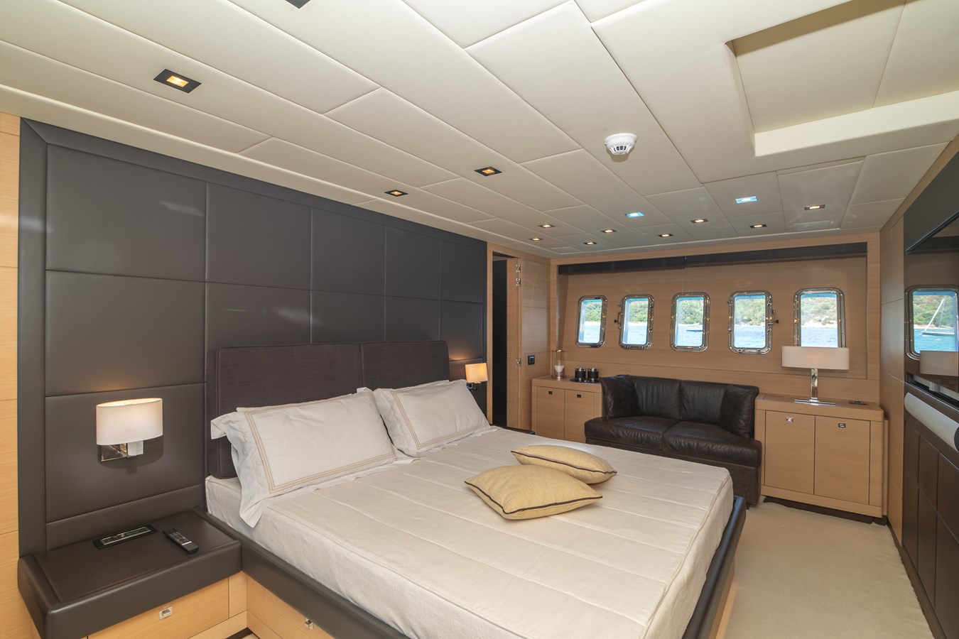 Overmarine Group Cruising Yacht KAWAI For Sale