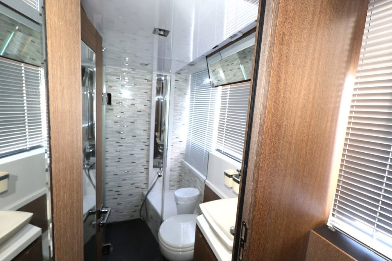 Galeon Yachts Motor Yacht GLN65001J819 For Sale