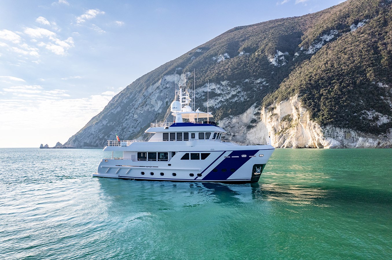 Cantiere Delle Marche Motor Yacht EMPIRE For Sale