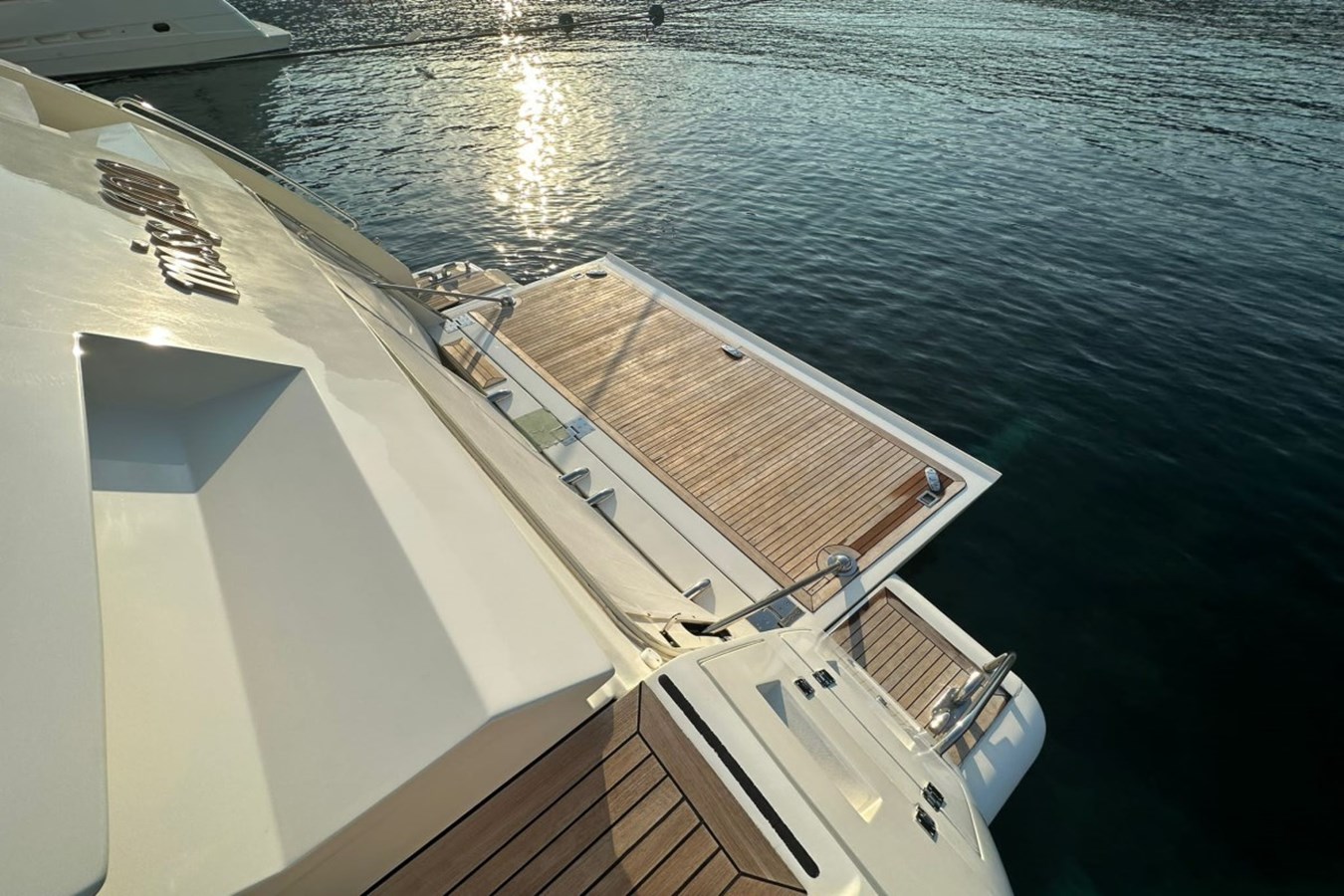 Custom Line Motor Yacht MISS ADO For Sale