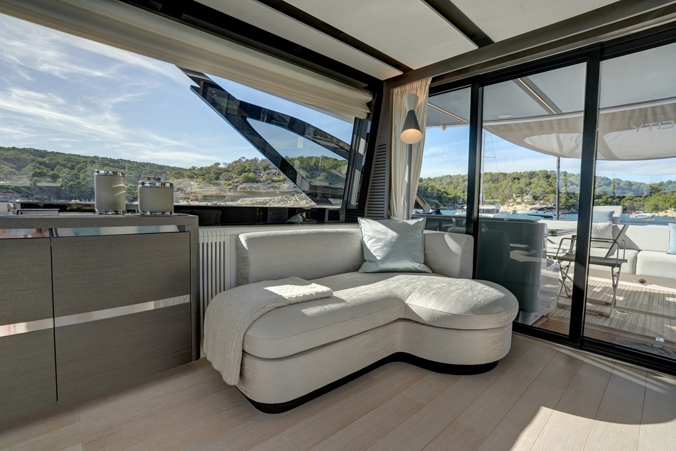 Azimut Yachts Motor Yacht APRICITY For Sale