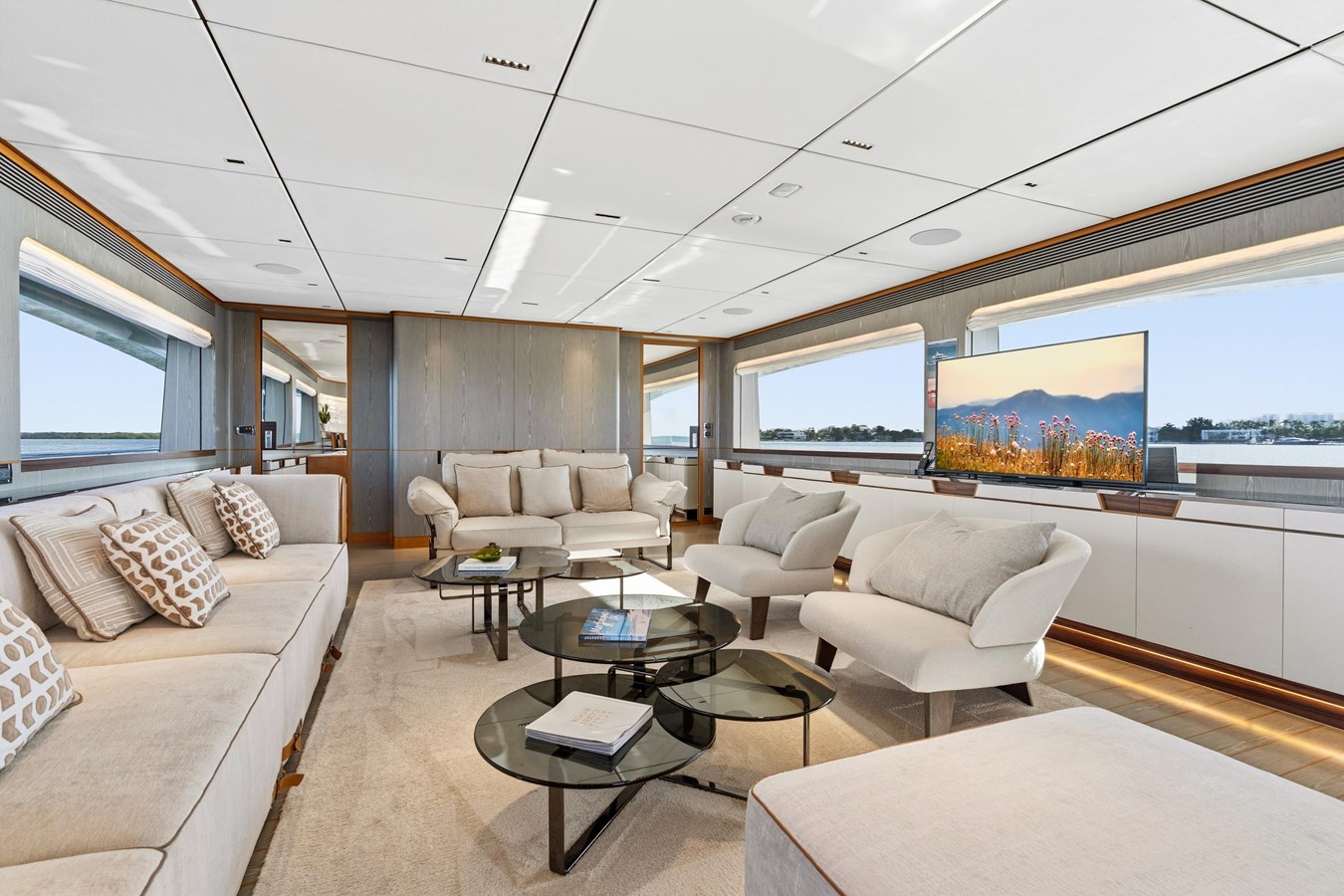 Horizon Yachts Motor Yacht WILD DUCK For Sale