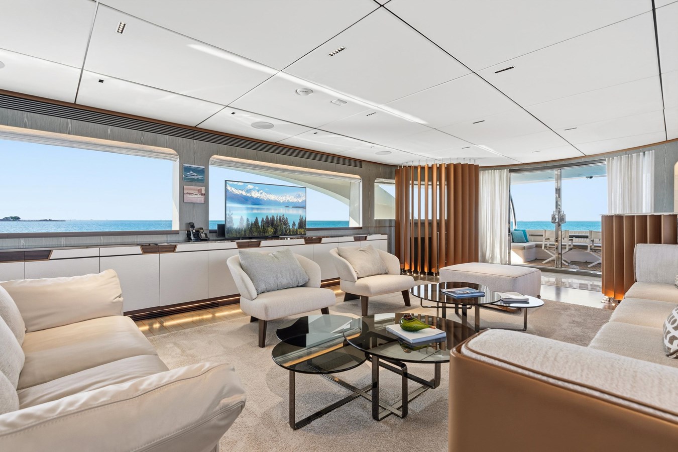 Horizon Yachts Motor Yacht WILD DUCK For Sale