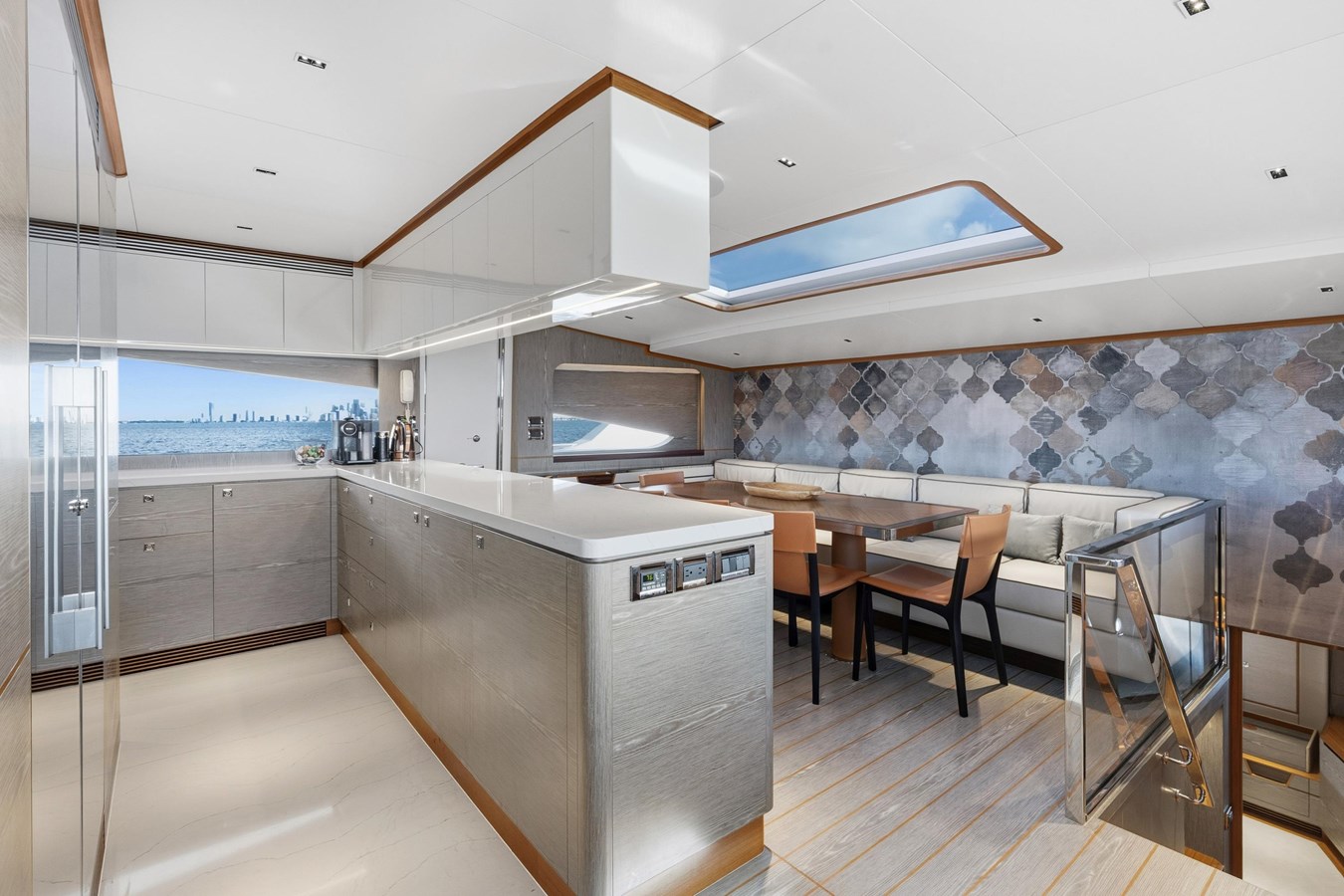 Horizon Yachts Motor Yacht WILD DUCK For Sale