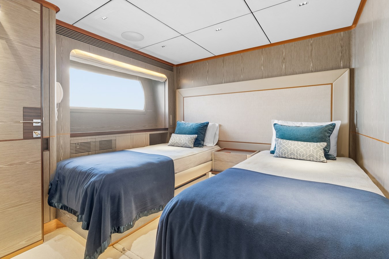 Horizon Yachts Motor Yacht WILD DUCK For Sale