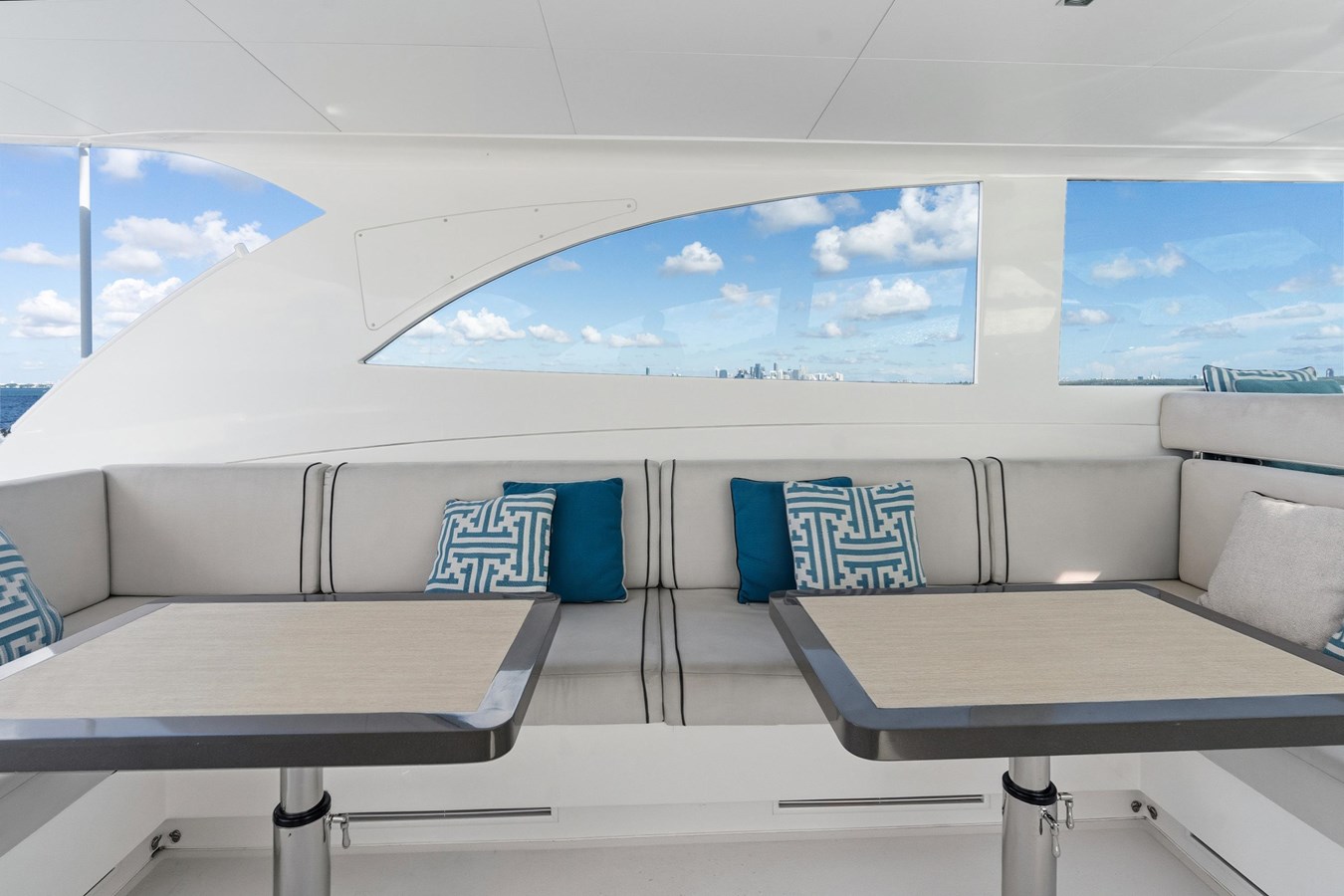 Horizon Yachts Motor Yacht WILD DUCK For Sale