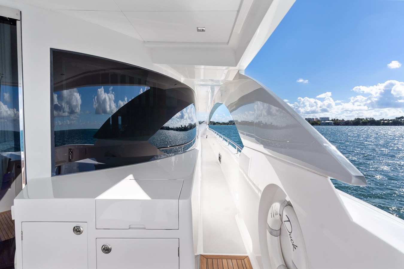Horizon Yachts Motor Yacht WILD DUCK For Sale