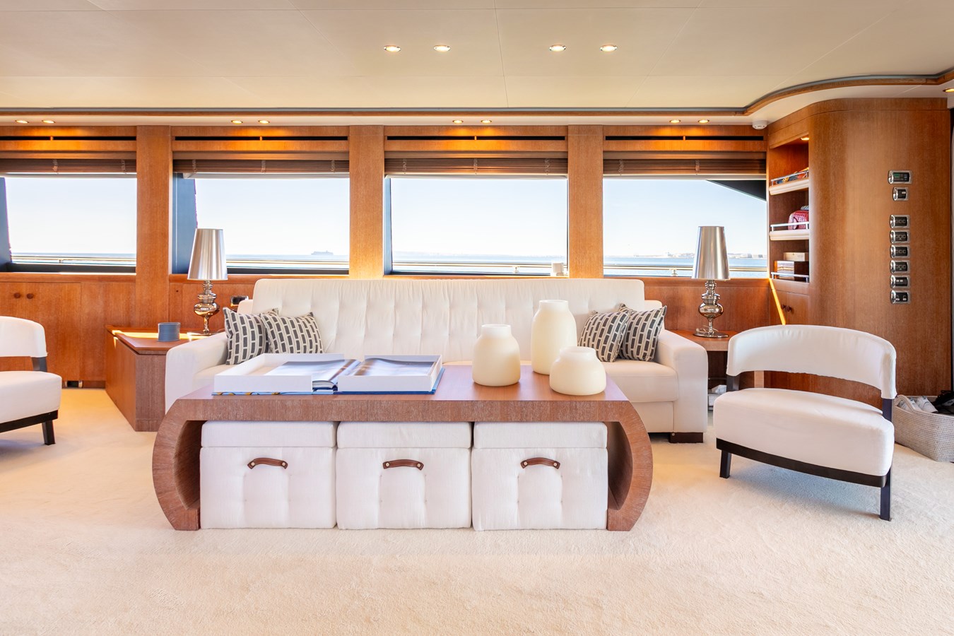 Astilleros Astondoa Motor Yacht B TWO For Sale