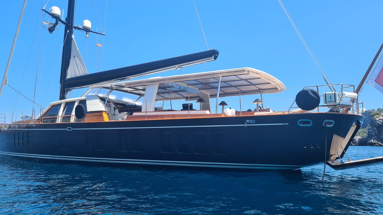 Pendennis Sloop AKALAM For Sale