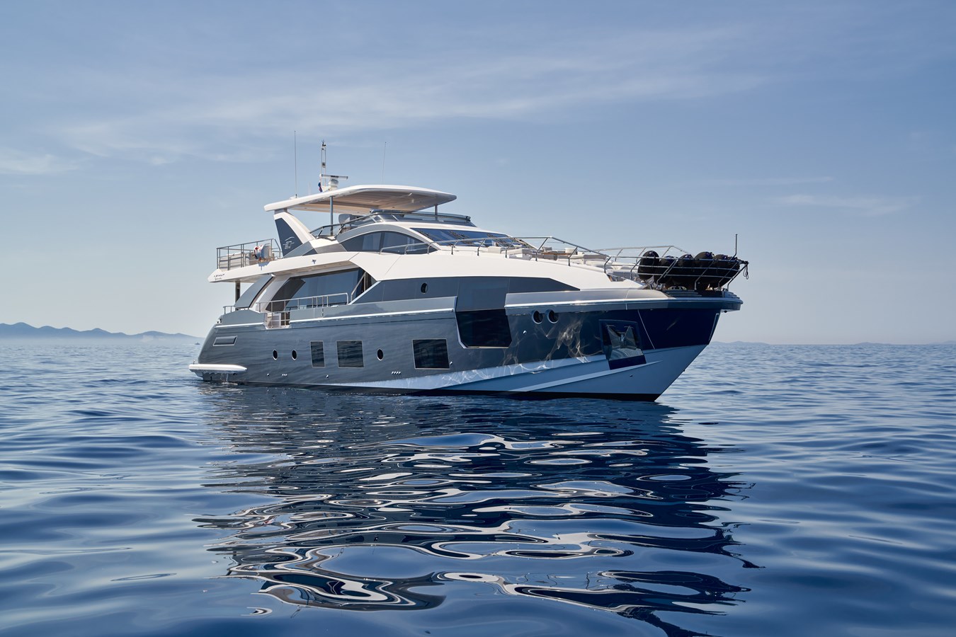 Azimut Yachts Motor Yacht ALUMINIA TOO For Sale