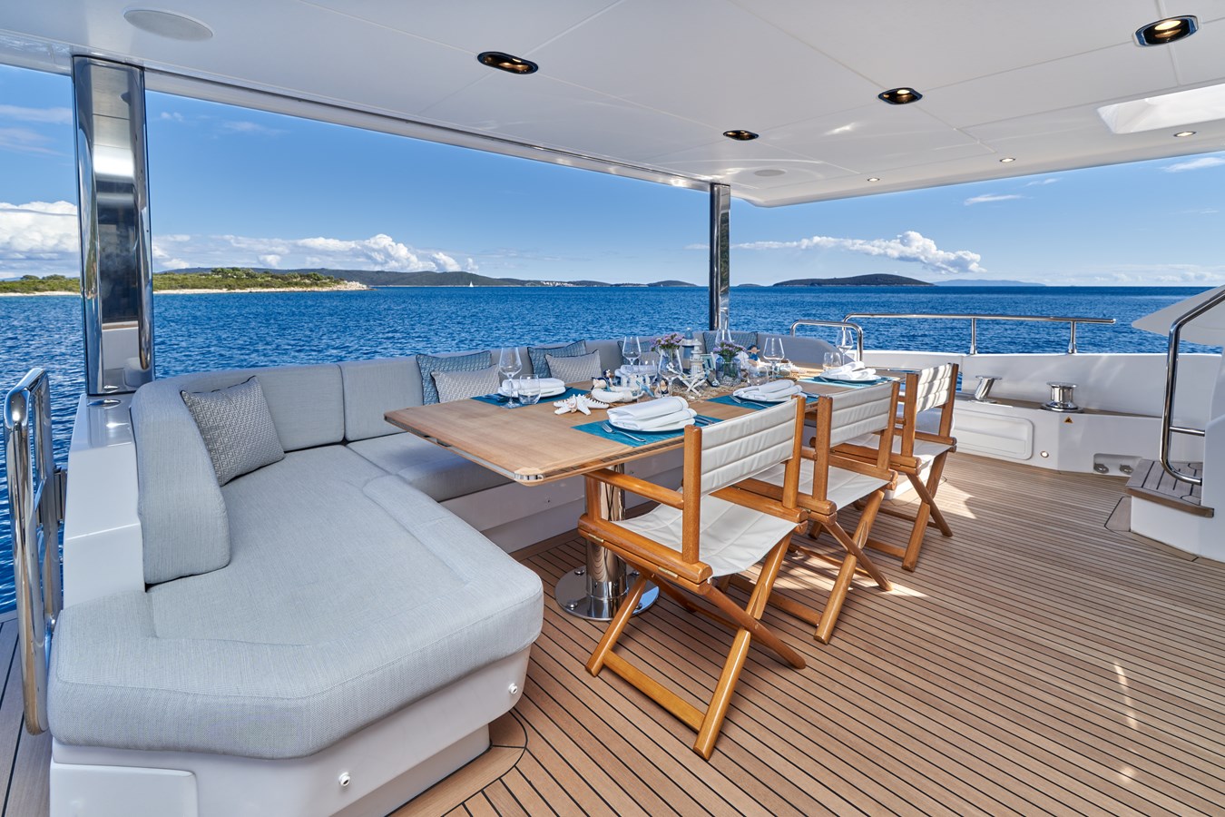 Azimut Yachts Motor Yacht ALUMINIA TOO For Sale