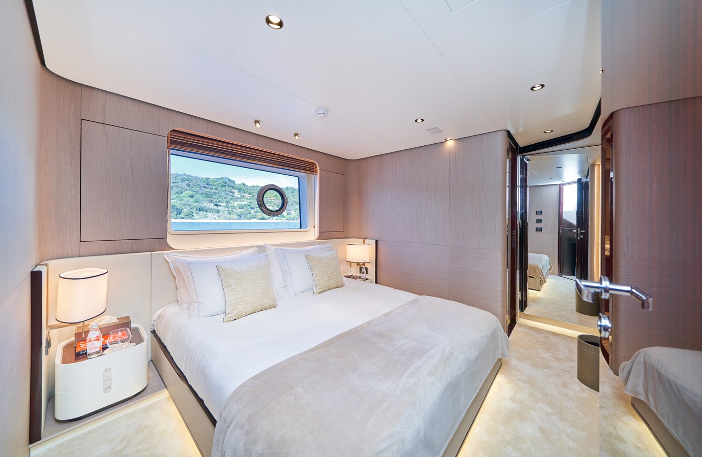 Azimut Yachts Motor Yacht ALUMINIA TOO For Sale