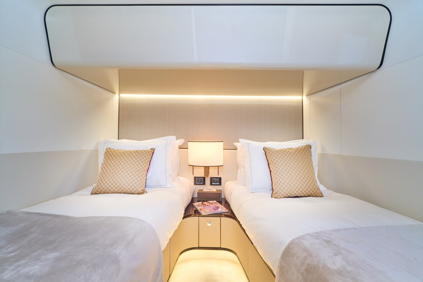 Azimut Yachts Motor Yacht ALUMINIA TOO For Sale